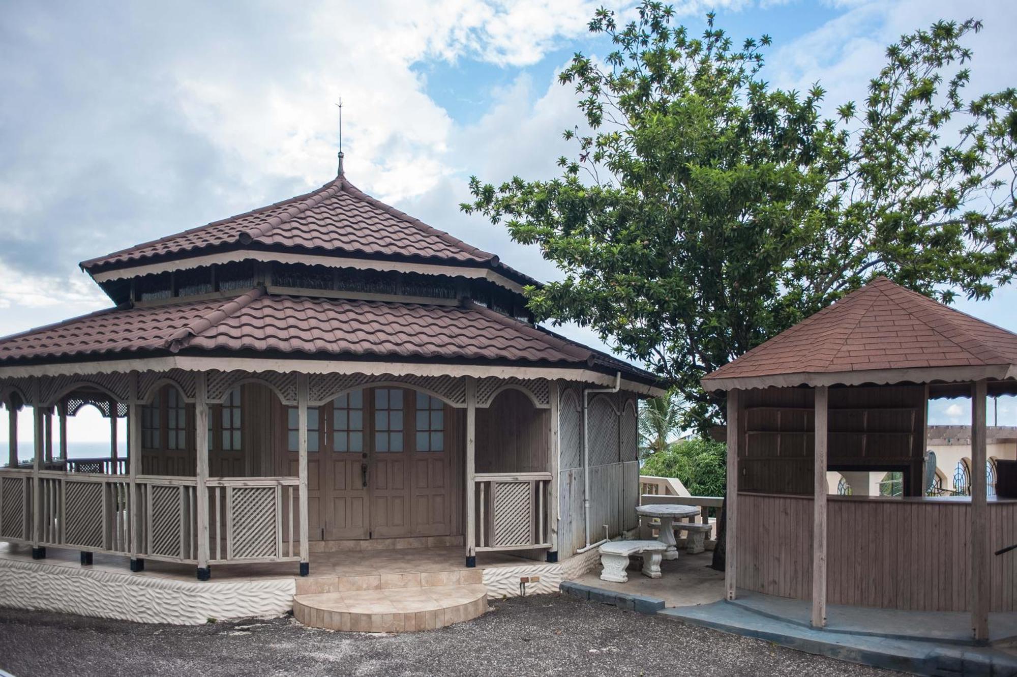 Clarridge View Guesthouse Montego Bay Exterior foto